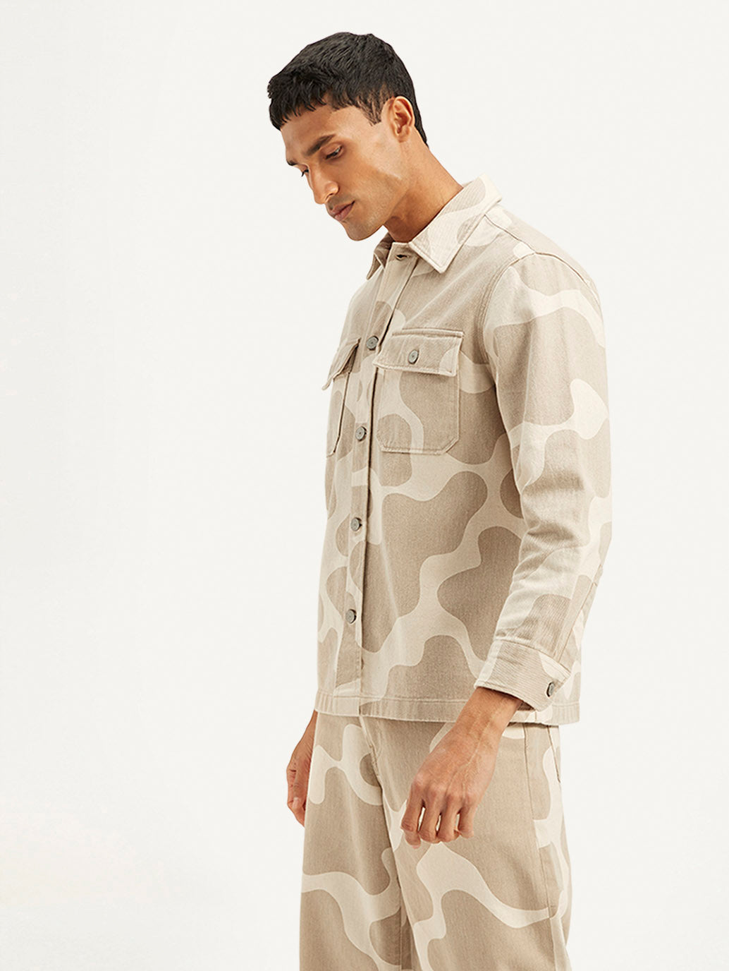 Men's Abstract Beige Relaxed Fit Utility Overshirt - 8bfb42e1900563fde8843630143dd300 View