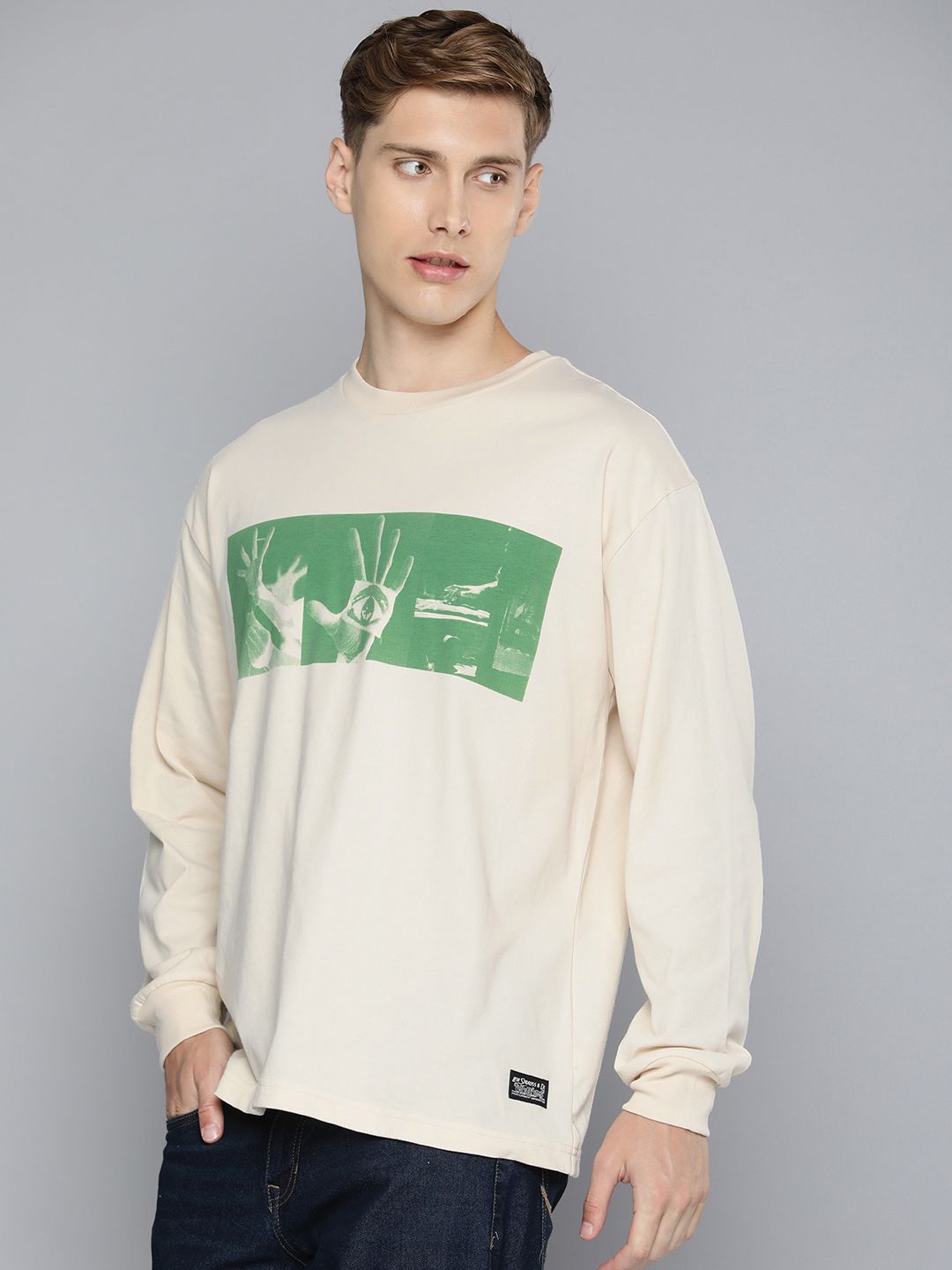 Men's Graphic Print Loose Fit T-shirt - 8dafc0b0-553c-498b-81d9-614db3d42a691711003859956-Levis-Men-Tshirts-3731711003859495-3 View