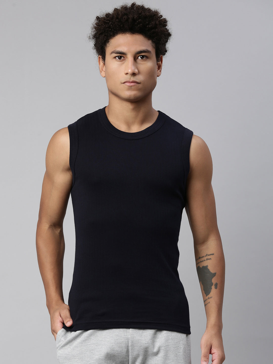 Men's Solid Vest - dd0da0ee-35aa-4f33-8bb7-d8a8cefb5765 View