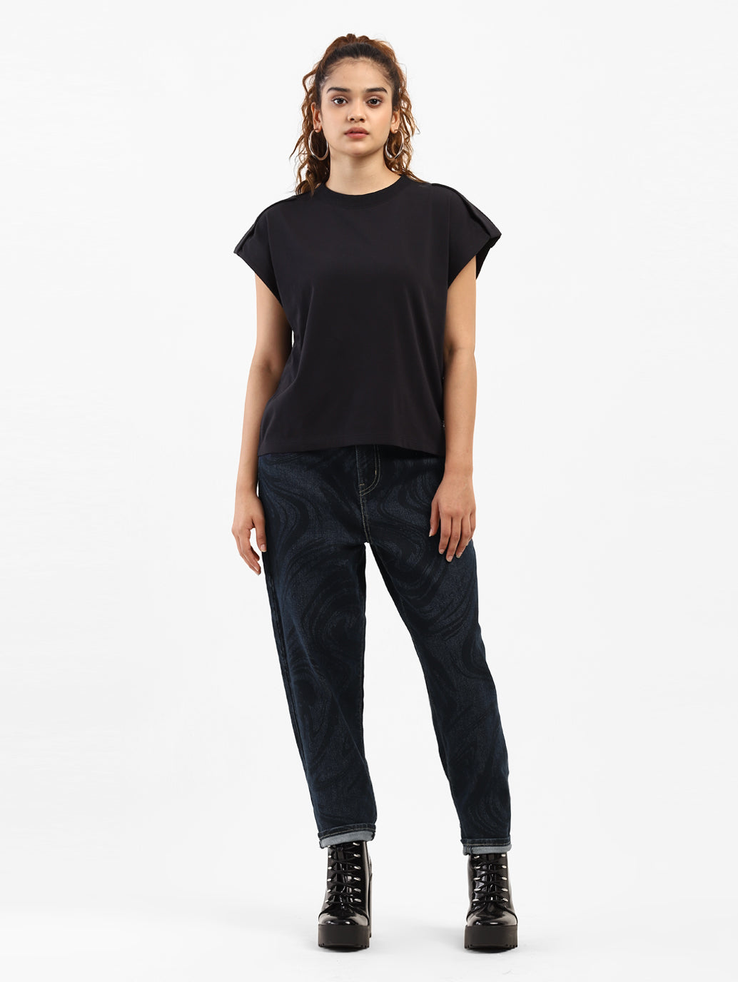 Levi's x Deepika Padukone High Rise Tapered Fit Jeans