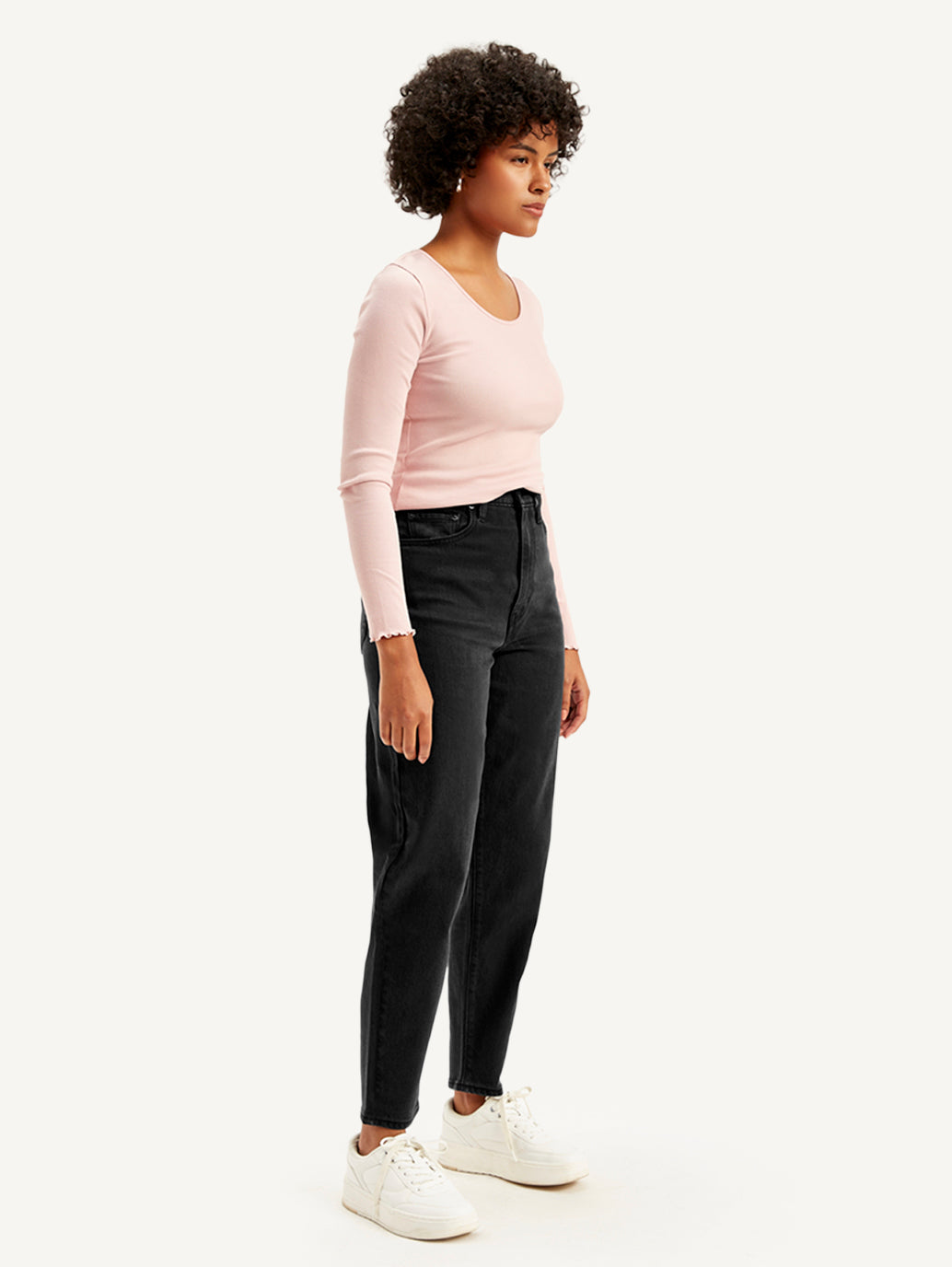 Women's Black Loose Tapered Fit High Rise Jeans - Side View