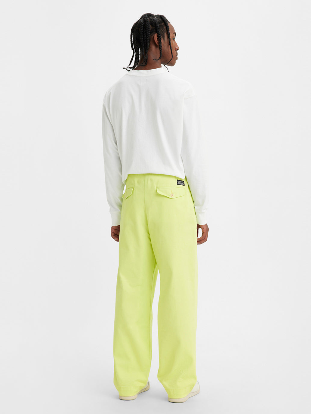 Men's Green Relaxed Fit Trousers - f44d00a5-c8b9-419c-930d-5bab2c4328f6 View