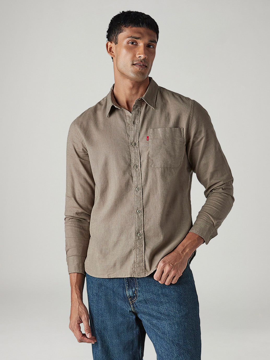 Men's Solid Slim Fit Shirt