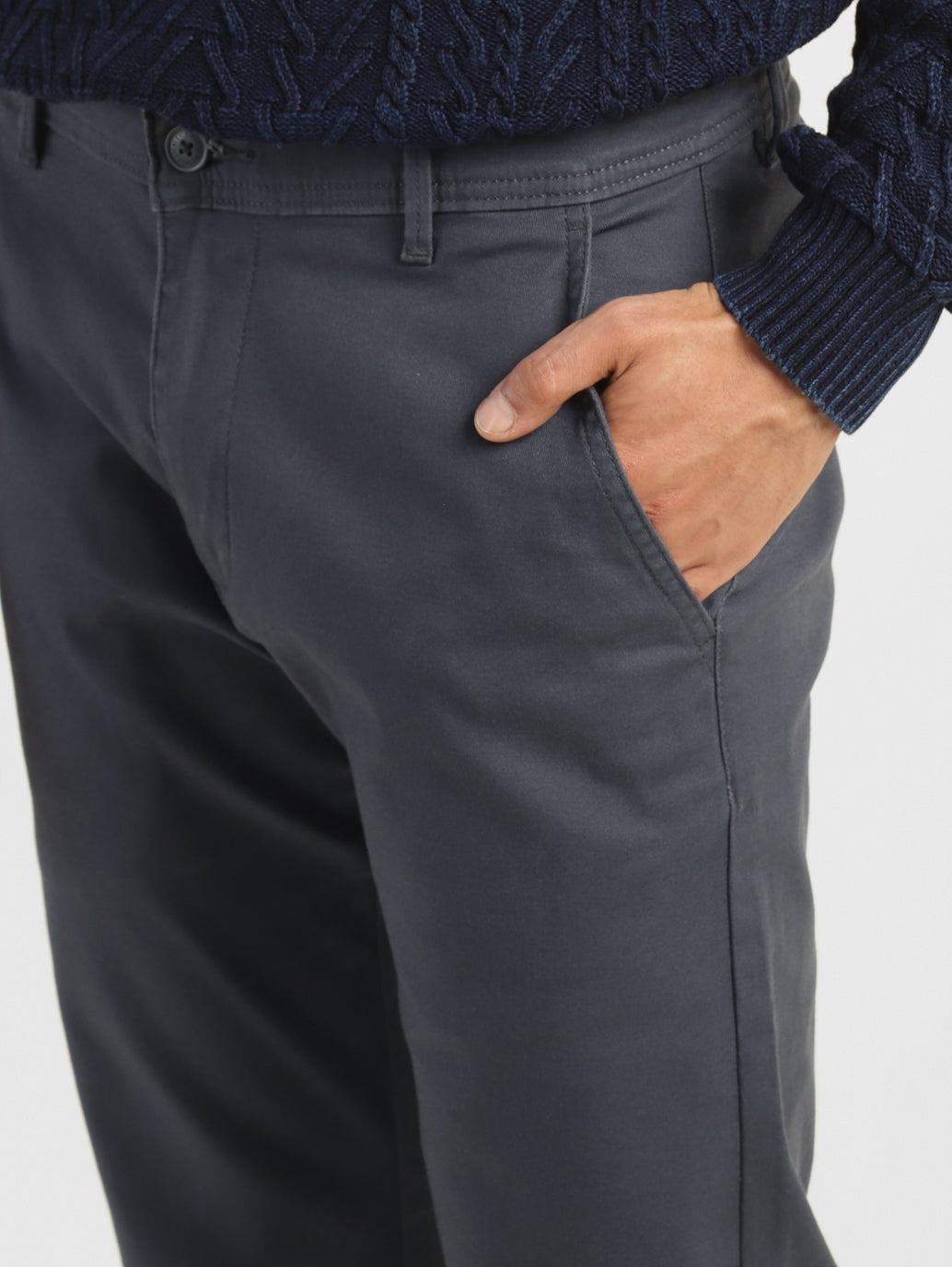 Men's 512 Slim Tapered Fit Trousers - ecc7f270-9814-4571-964c-5819941e9b89 View