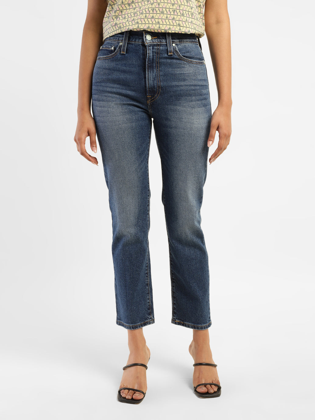 Women's Mid Rise Wedgie Straight Fit Jeans