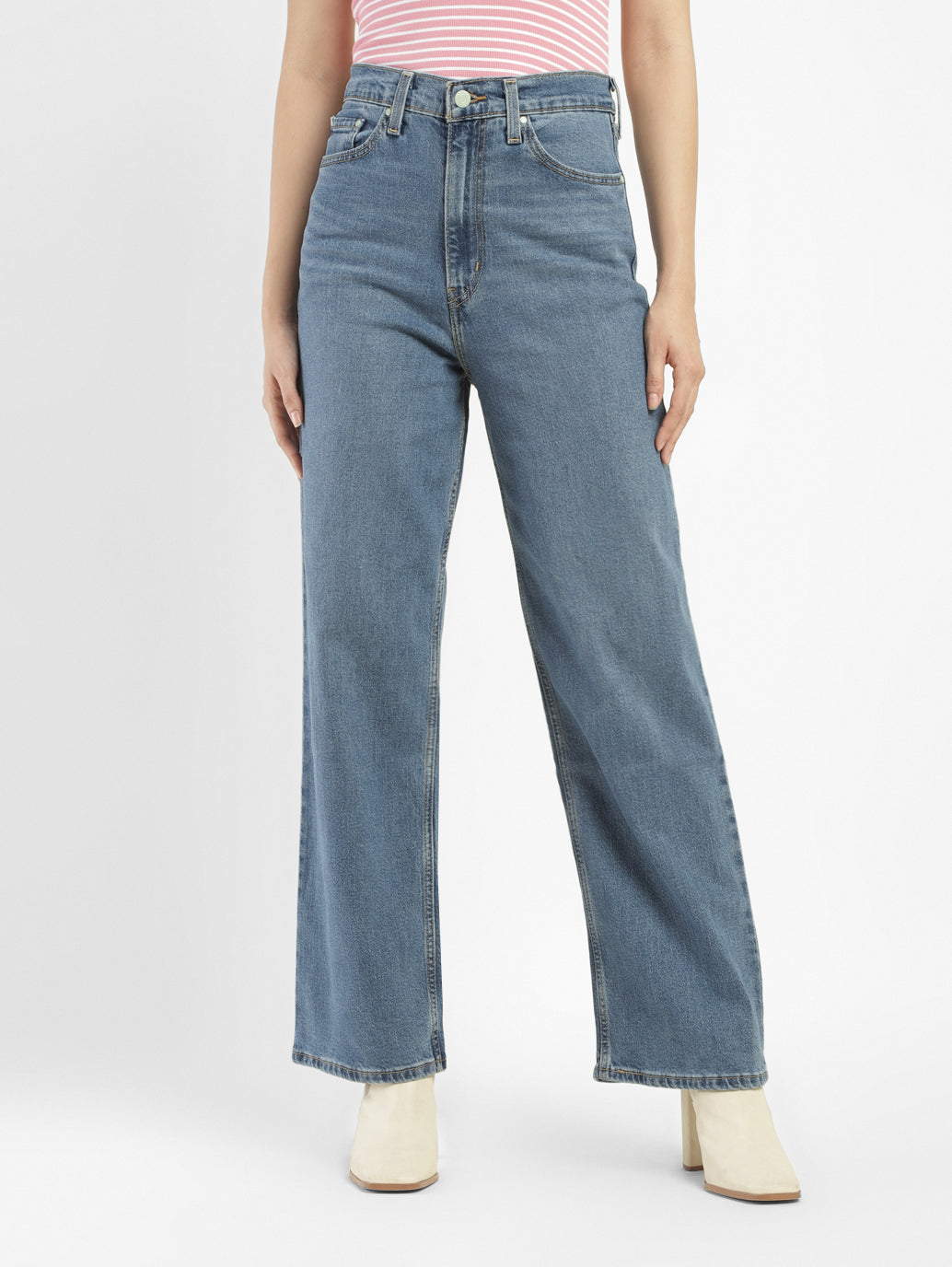 Women's Blue Loose Fit High Rise Jeans - 5480a975-9e77-4374-a848-48ab295d1e0d View
