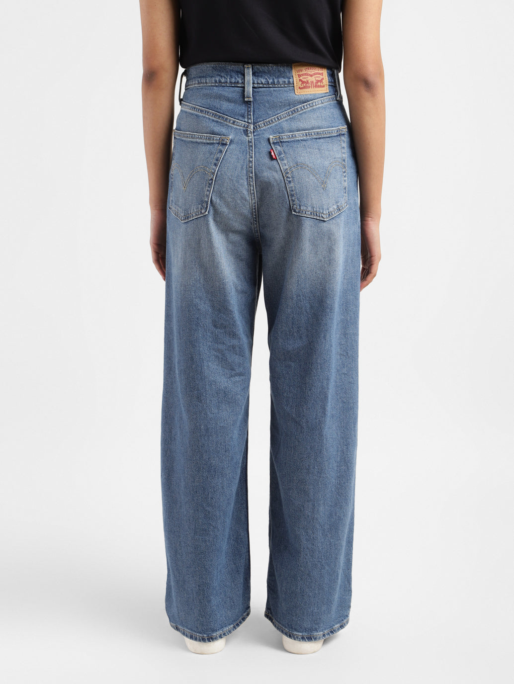 Women's Blue Loose Fit High Rise Jeans - b0250c83-8092-4b35-a363-e4284f375277 View