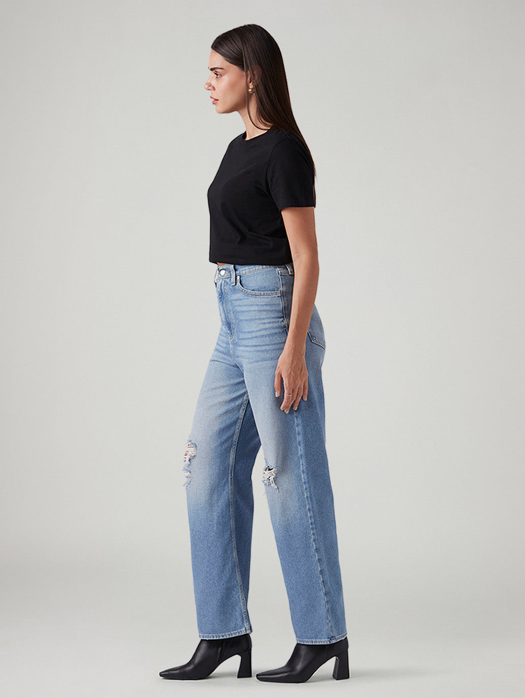 Women's Light Blue Loose Fit High Rise Jeans - Side View