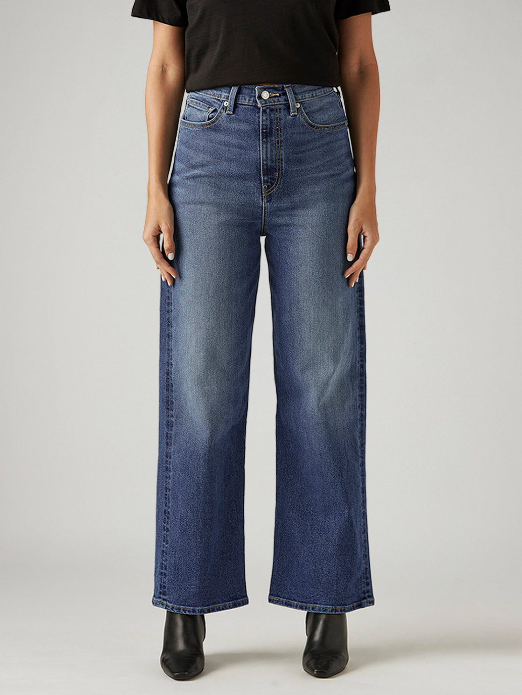 Women's Light Indigo Loose Fit High Rise Jeans - Front View