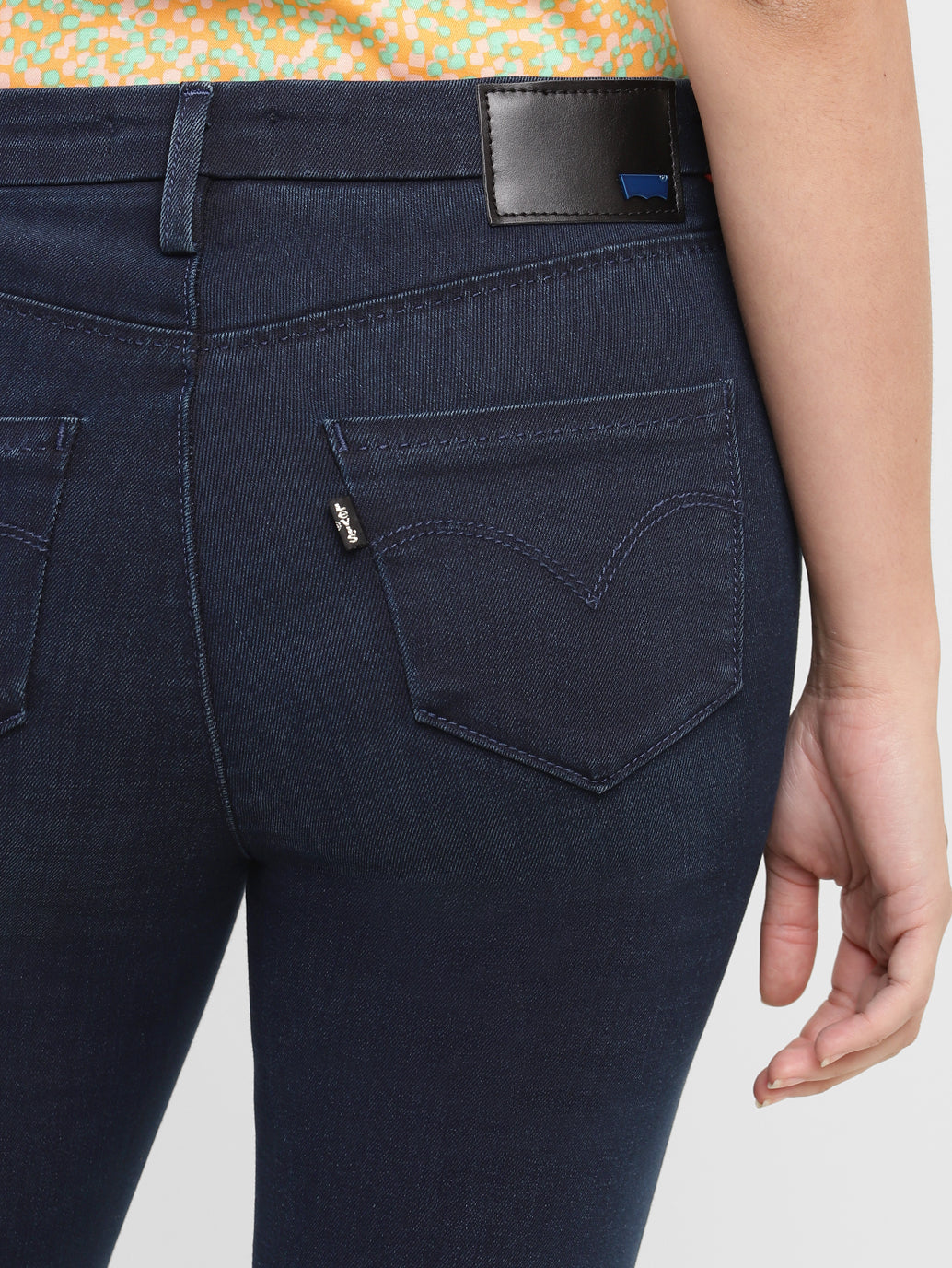 Women's 311 Shaping Skinny Fit Jeans - 4a6cc8fe-9ef7-4320-889f-51c547502ed7 View
