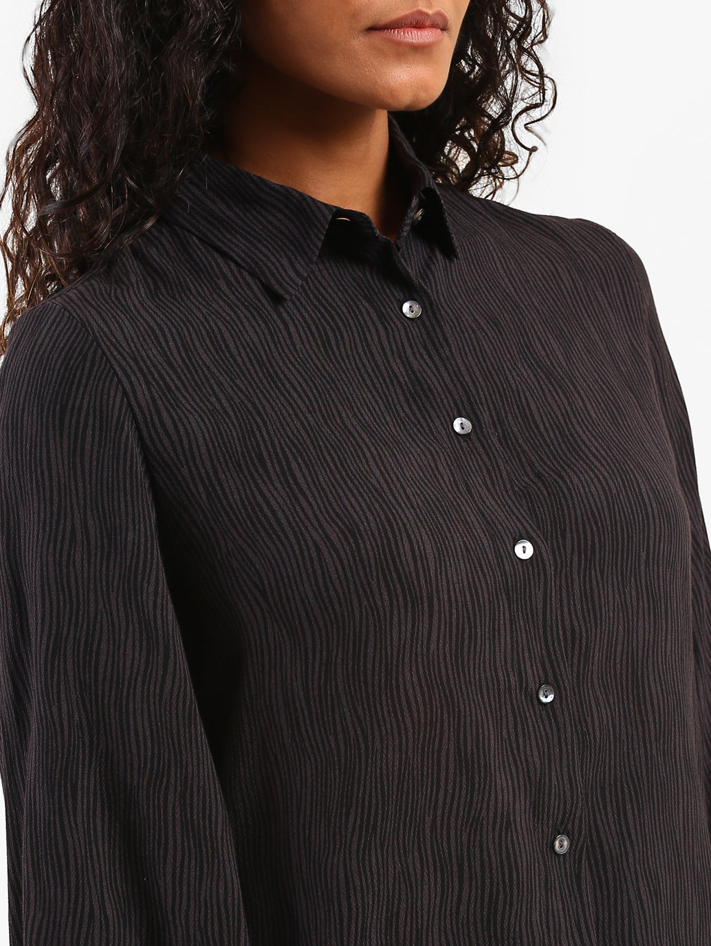 Women's Printed Relaxed Fit Shirt - efed7052-101b-43d7-baaf-3ea08c4d3275 View