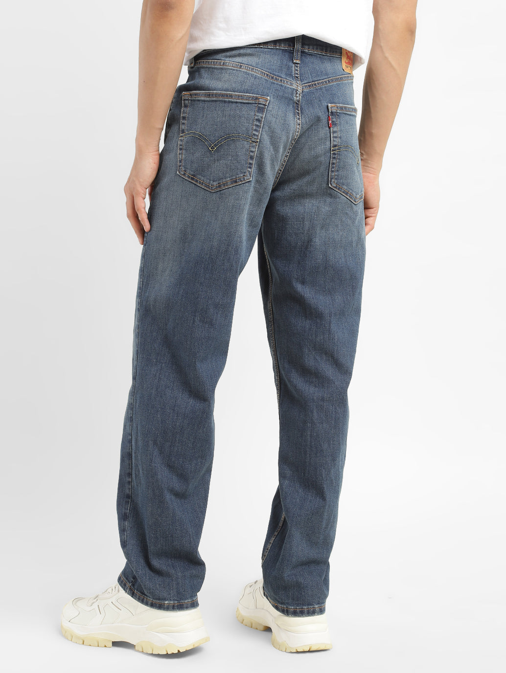 Men's 550 Blue Loose Fit Mid Rise Jeans - Back View