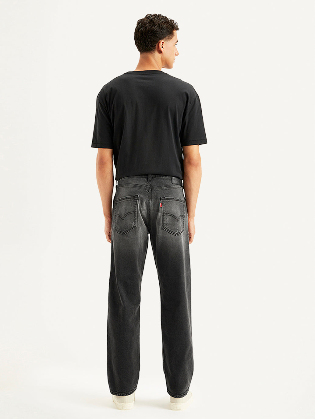 Men's 550'92 Black Loose Fit Mid Rise Jeans - Back View