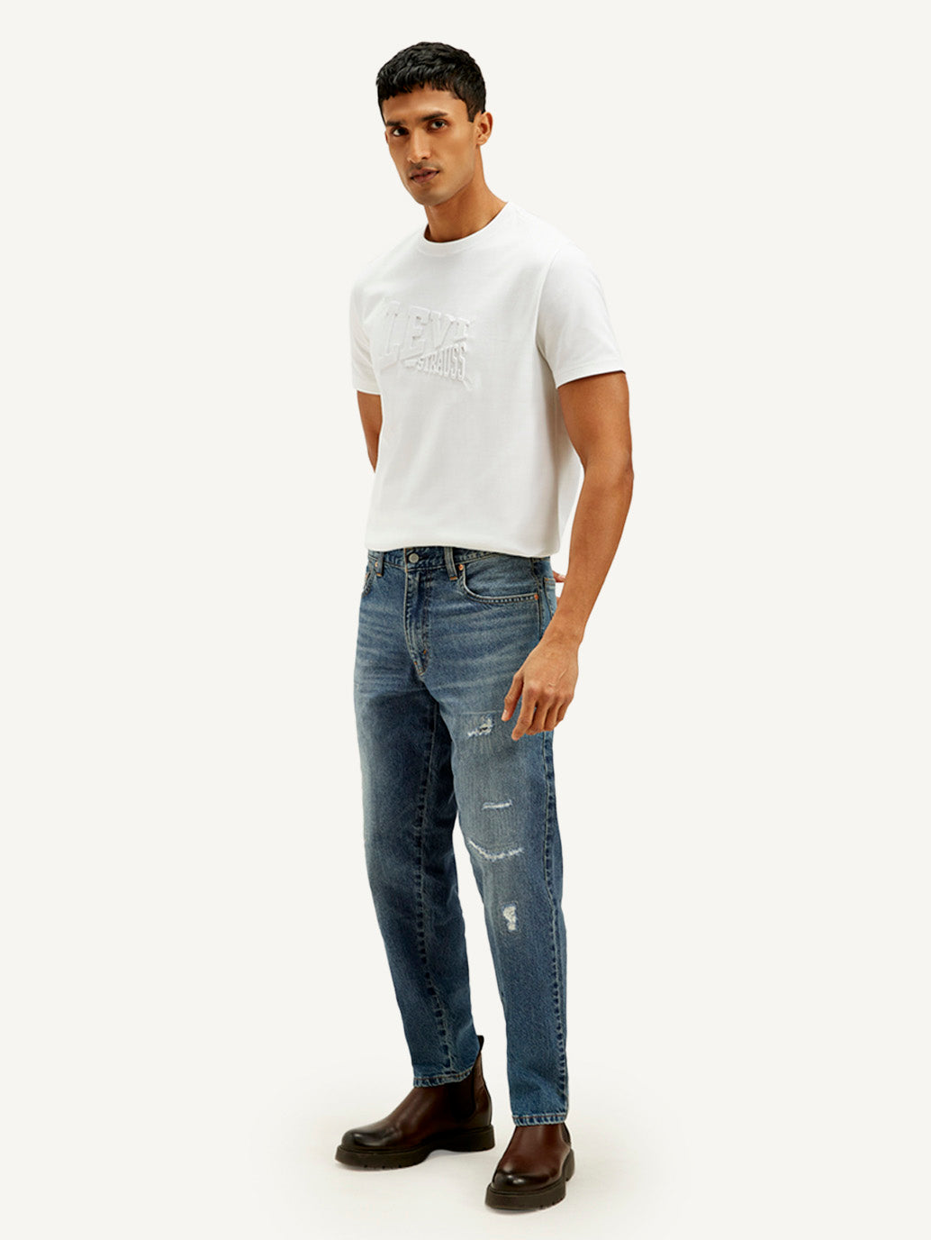 Men's 550'92 Blue Loose Fit Mid Rise Jeans - Side View