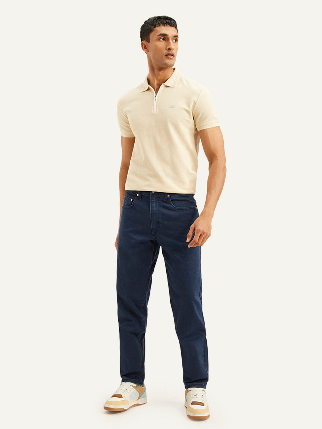 Men's 550'92 Blue Loose Fit Mid Rise Jeans - Side View
