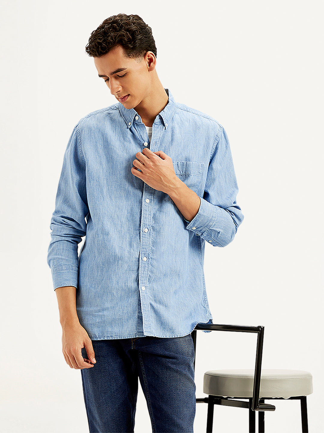 Men's Solid Straight Fit Denim Shirt - Styleshot View