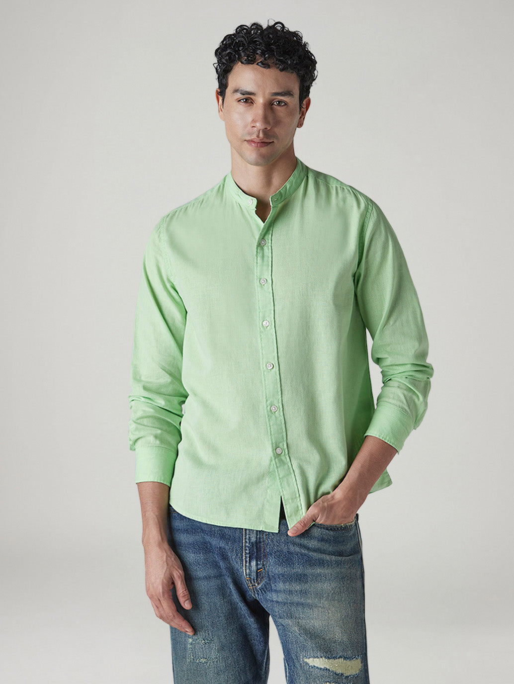 Men's Solid Slim Fit Shirt - Front View