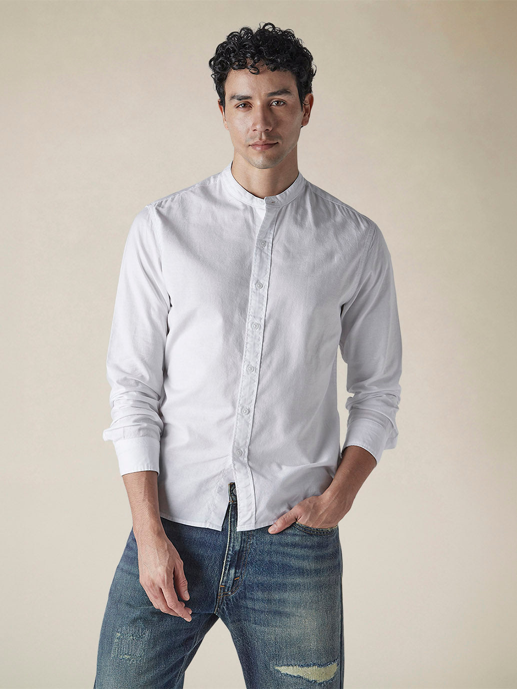 Men's Solid Slim Fit Oxford Shirt - 052cf556-d1e3-44e8-8e76-0cfe52dded41 View