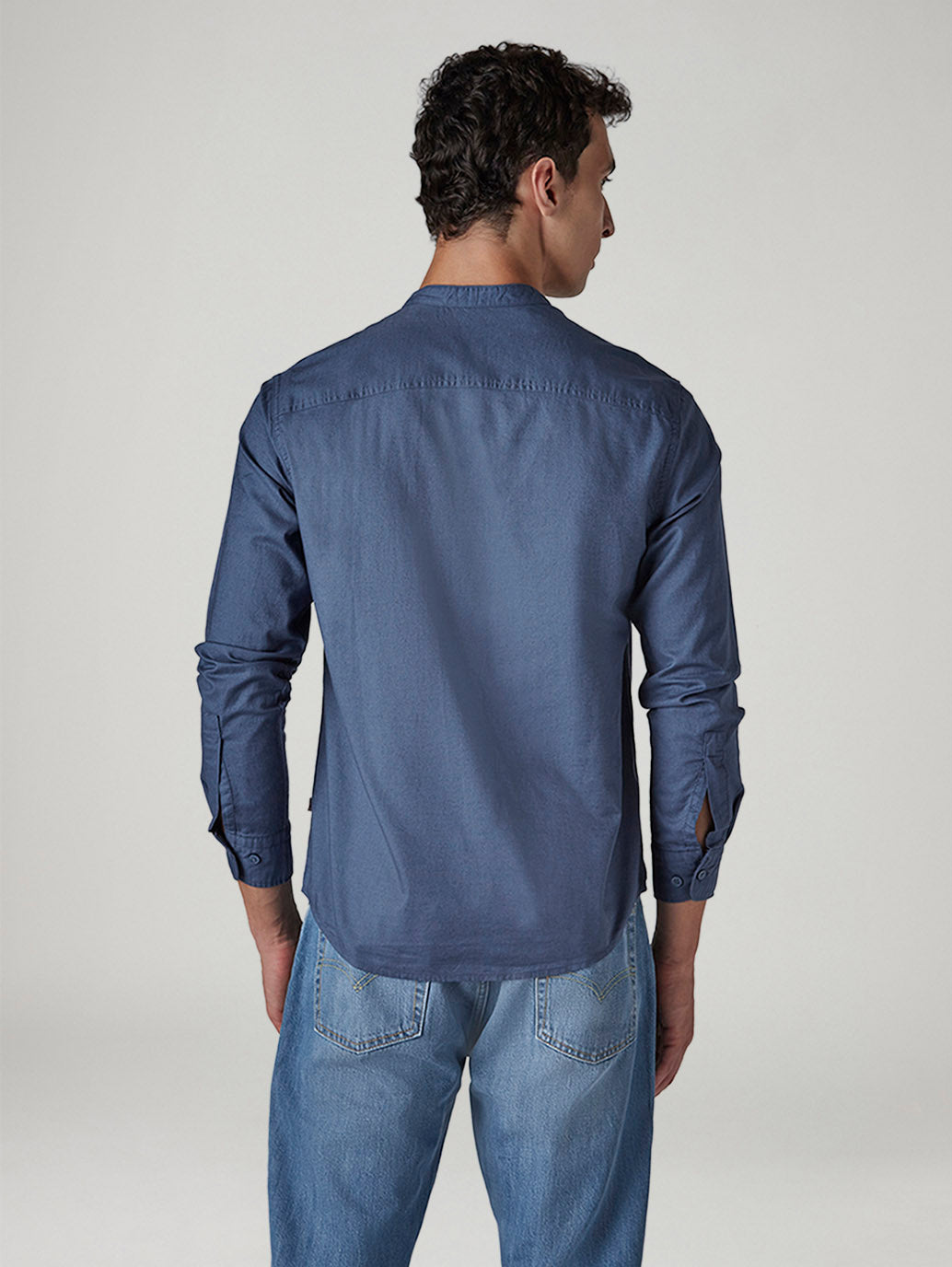 Men's Solid Mandarin Collar Slim Fit Oxford Shirt - Back View