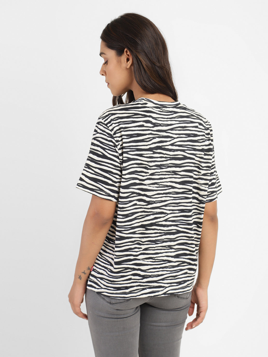 Women's Animal Print Crew Neck T-shirt - 2a1a0b07-ab12-484b-b650-19f0a46accb0 View