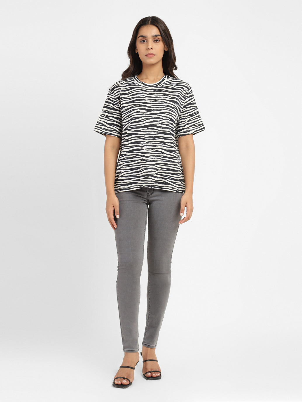 Women's Animal Print Crew Neck T-shirt - 3f71bf27-3feb-424b-b345-c7f9c4ed70f0 View