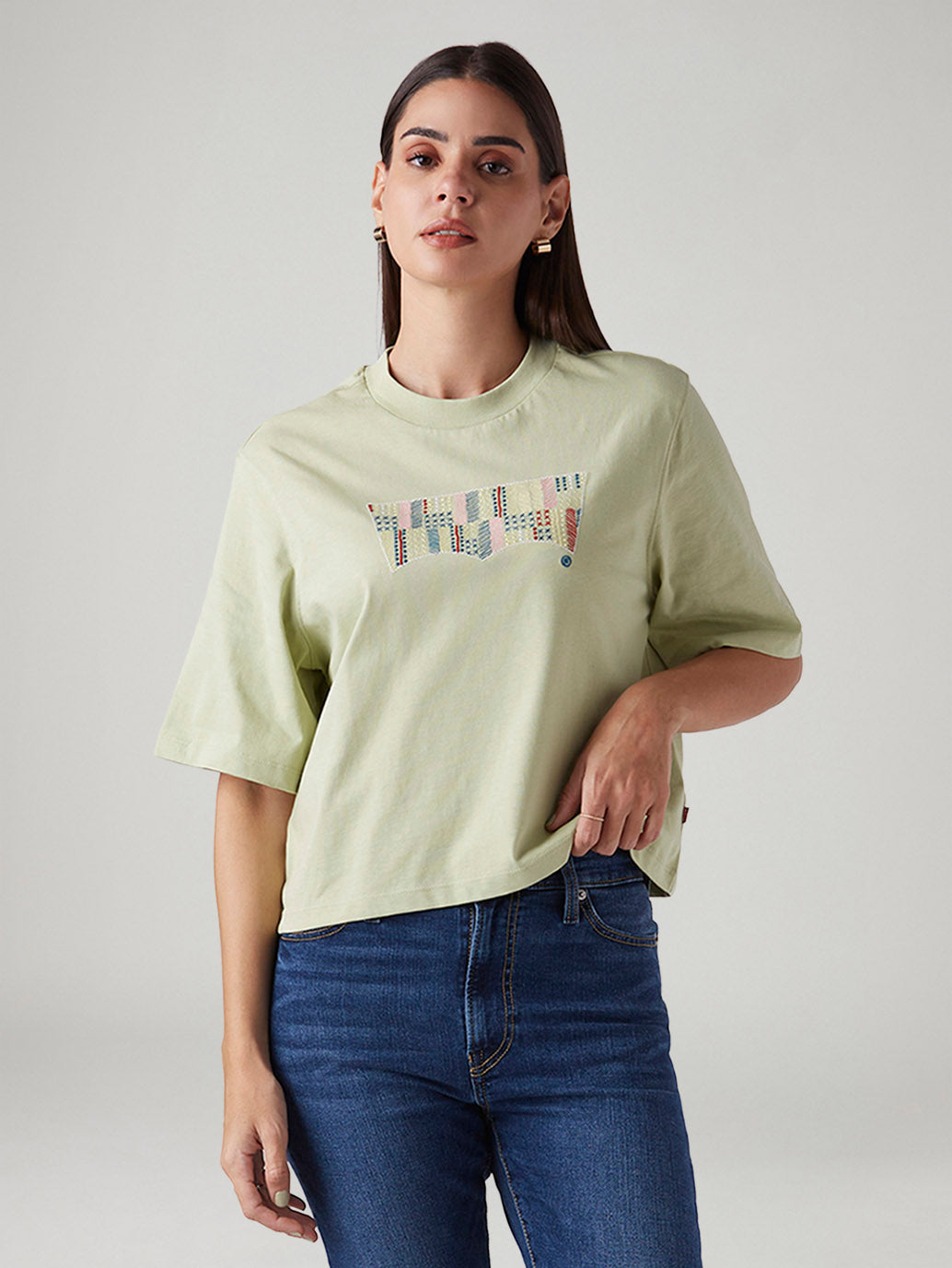 Women's Embroidered Relaxed Fit Embroidery T-Shirt