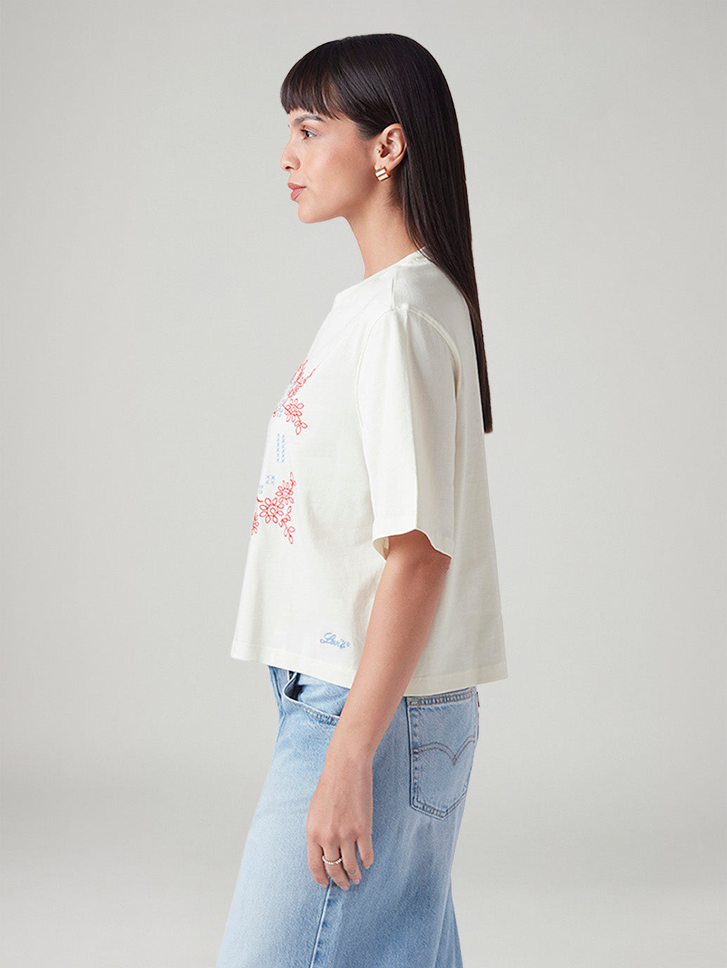 Women's Embroidered Relaxed Fit T-Shirt - Side View