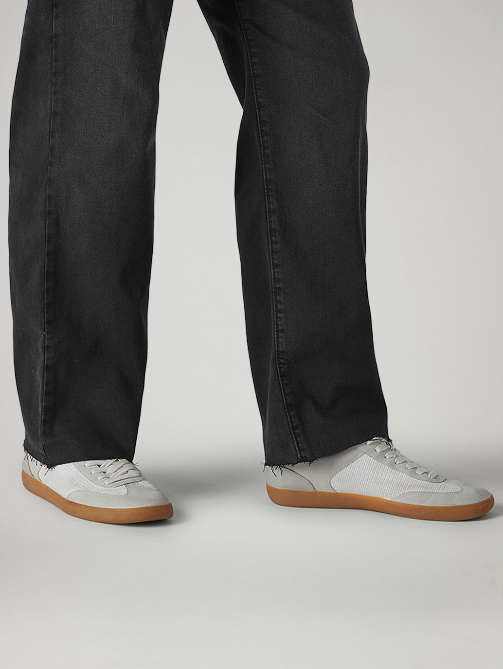 Women's 94 Black Baggy Fit Mid Rise Jeans - Detail View