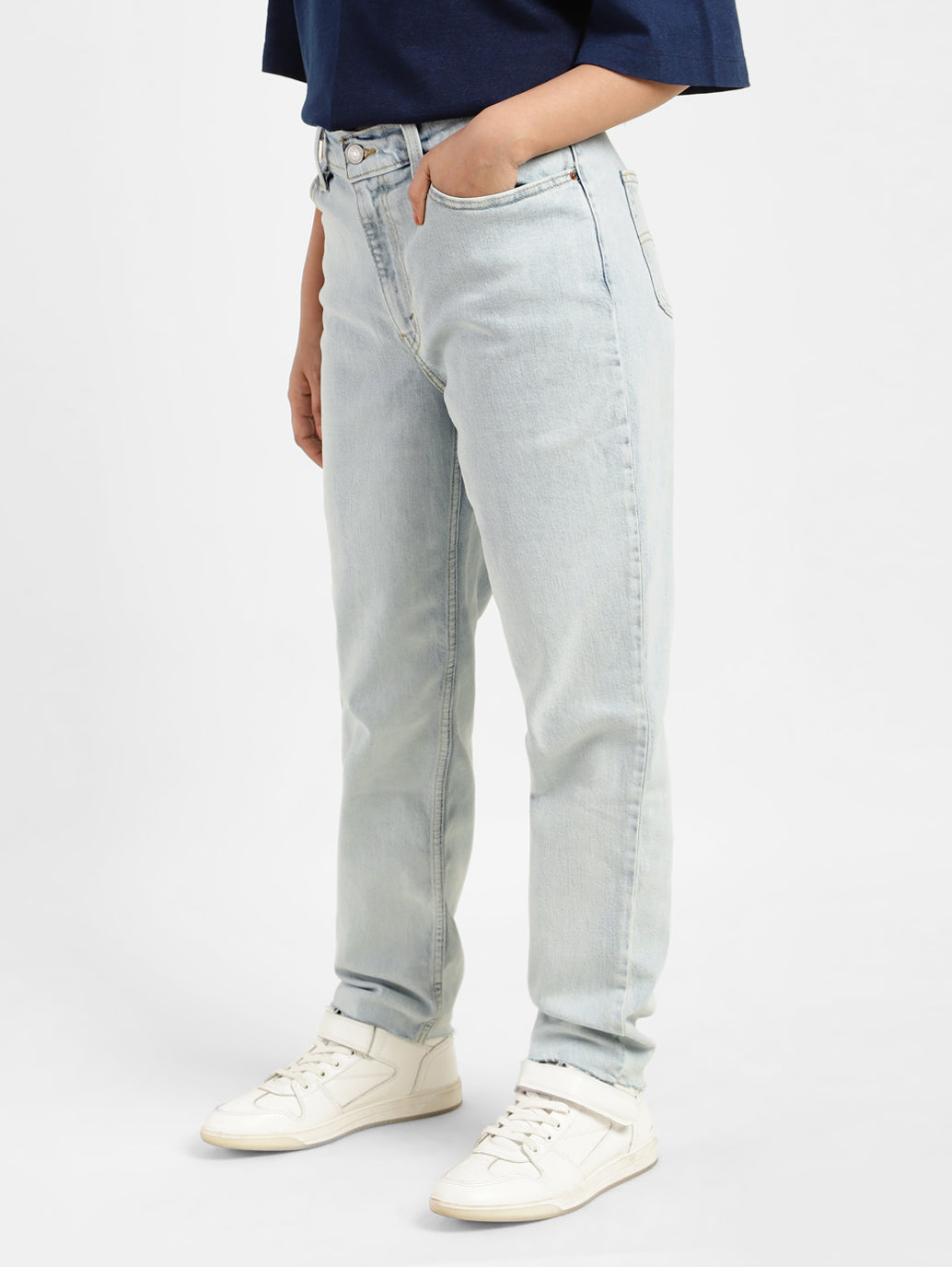 Women's 80s Mom Blue Loose Fit Mid Rise Jeans - f07111bf-0402-43ce-8c5d-184869520c54 View