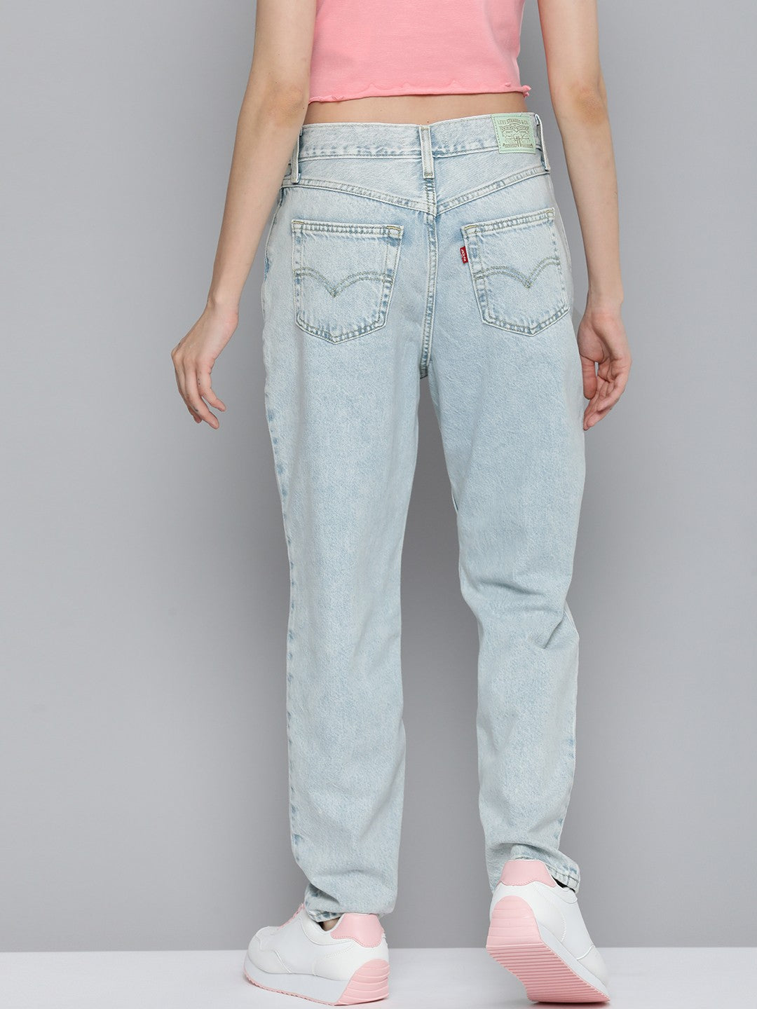 Women's 80s Mom Blue Loose Fit High Rise Jeans - 3 View