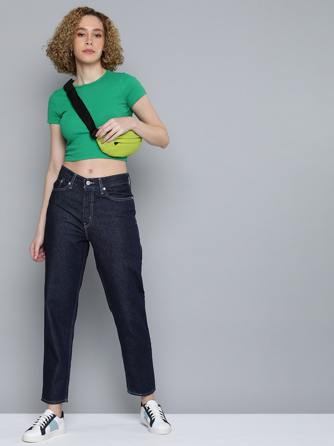 Women's 80s Mom Navy Blue Loose Fit High Rise Jeans - 4 View