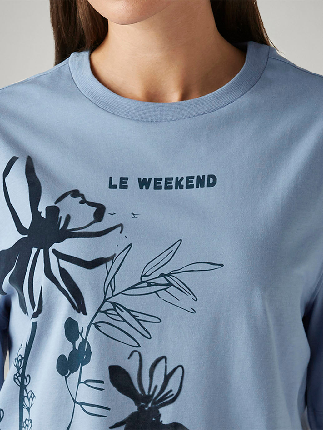 Women's Floral Light Blue Relaxed Fit T-shirt - Detail View
