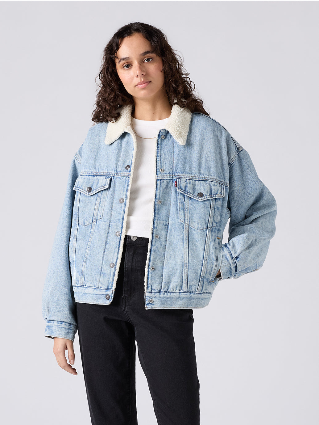 Levi's® Women's '90s Sherpa Trucker Jacket