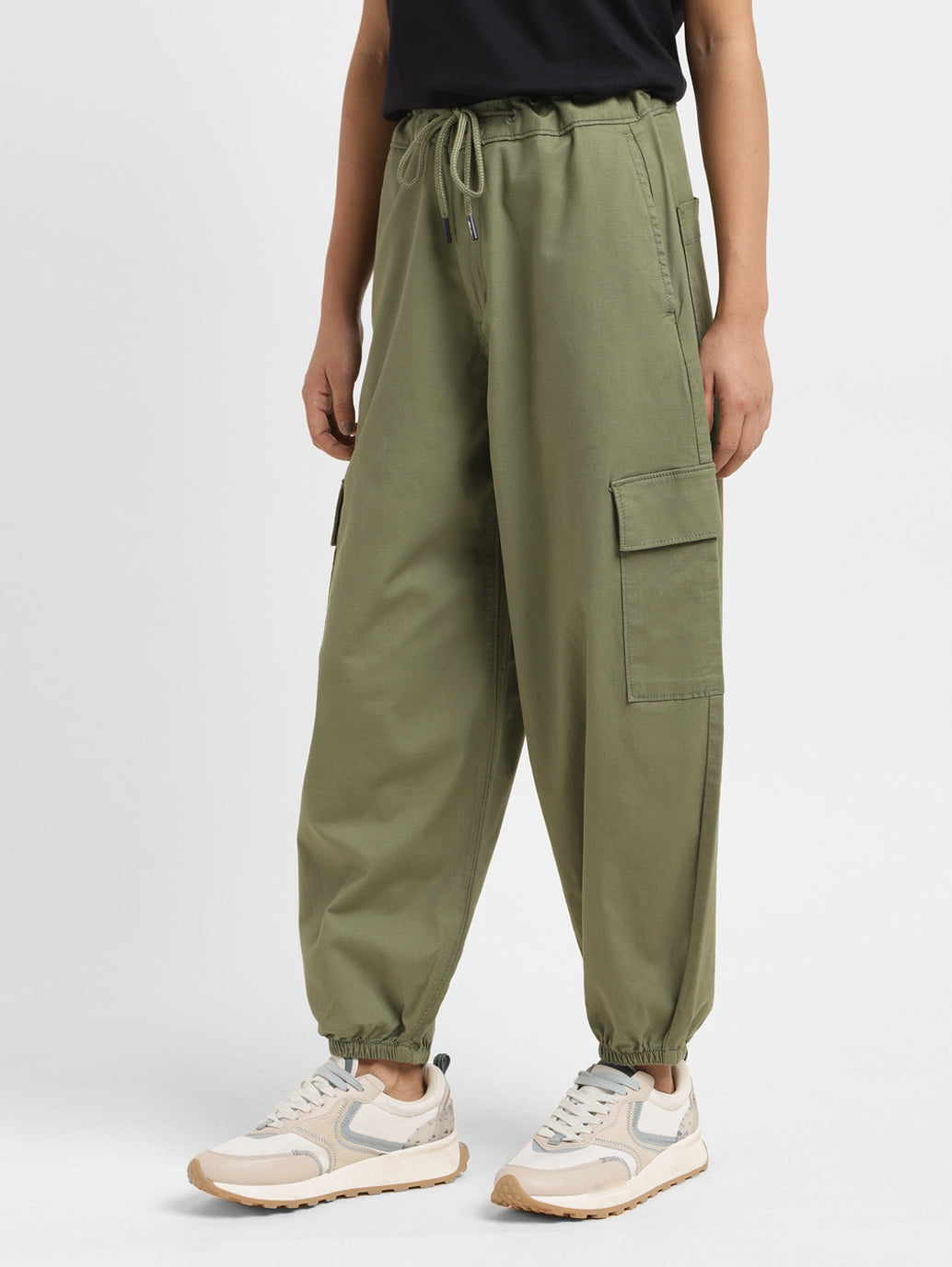 Women's High Rise Green Loose Tapered Fit Trousers - 0783e0de-416a-4d34-a1bd-84fb9372c2d2 View