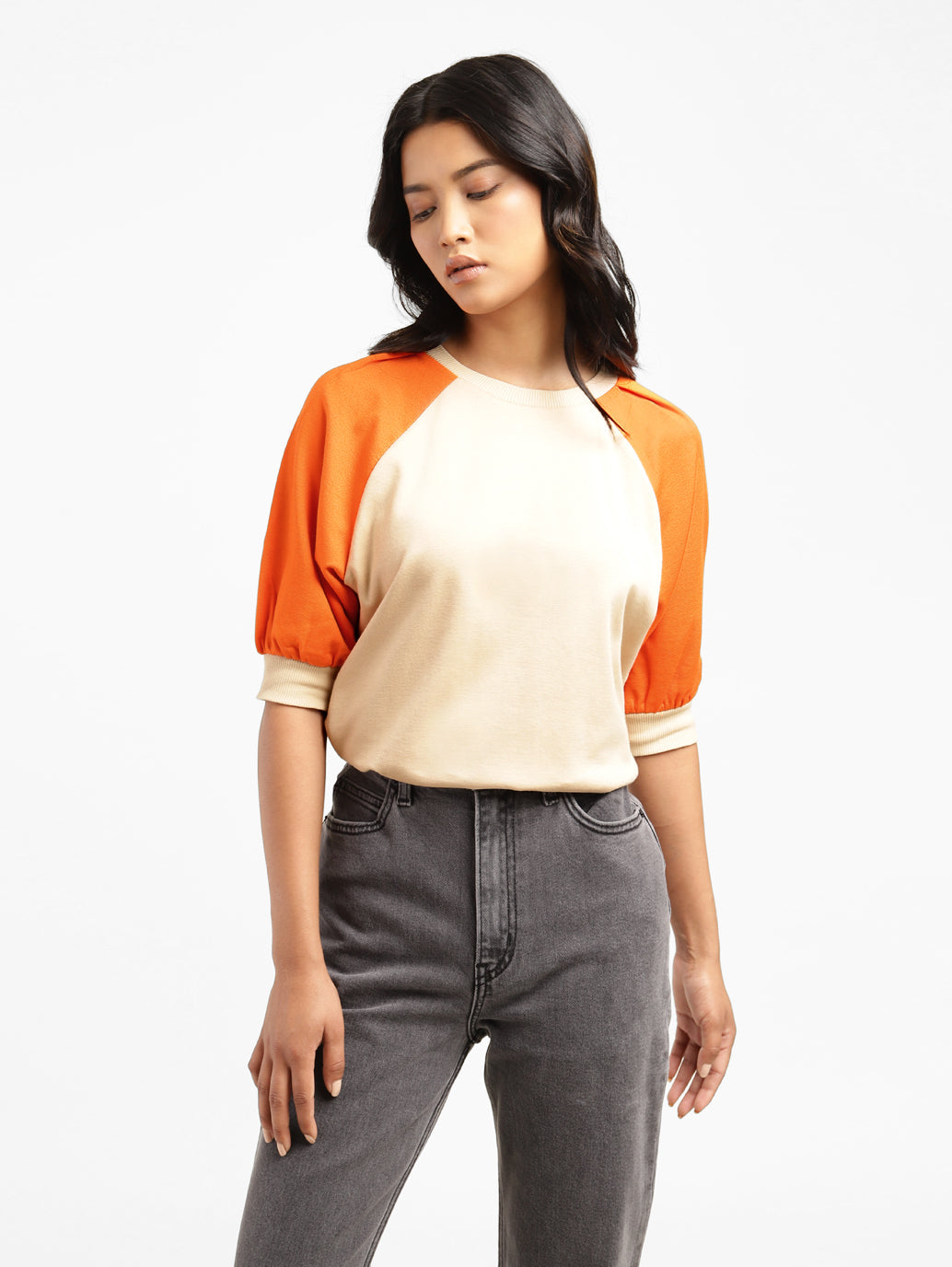 Levi's x Deepika Padukone Colorblock Cream Crew Neck Tops