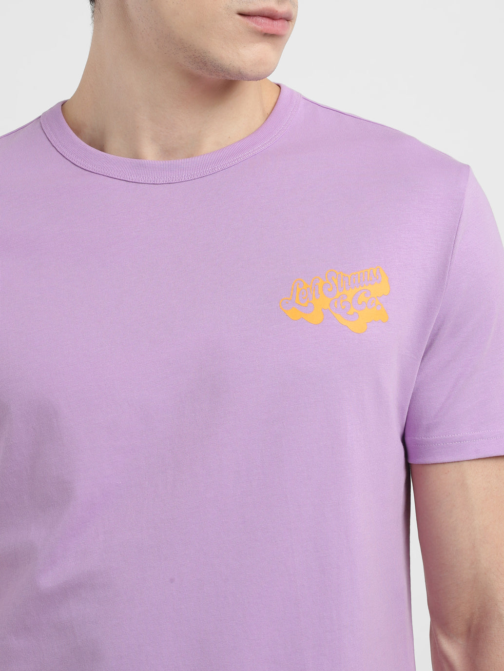 Men's Graphic Print Crew Neck T-shirt - 3403600e-b06f-4adc-ba97-ea64c4cad041 View