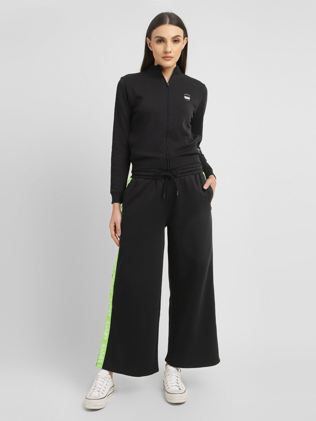 Women's Loose Fit Trousers - d8d9a2d7-ad8d-4cfe-836f-5da4d94602e3 View
