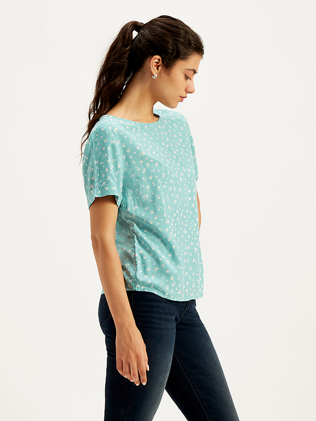 Women's Floral Print Light-Blue Round Neck Top - 6ca463f6-13c3-4da2-81d9-b0770b46550a View
