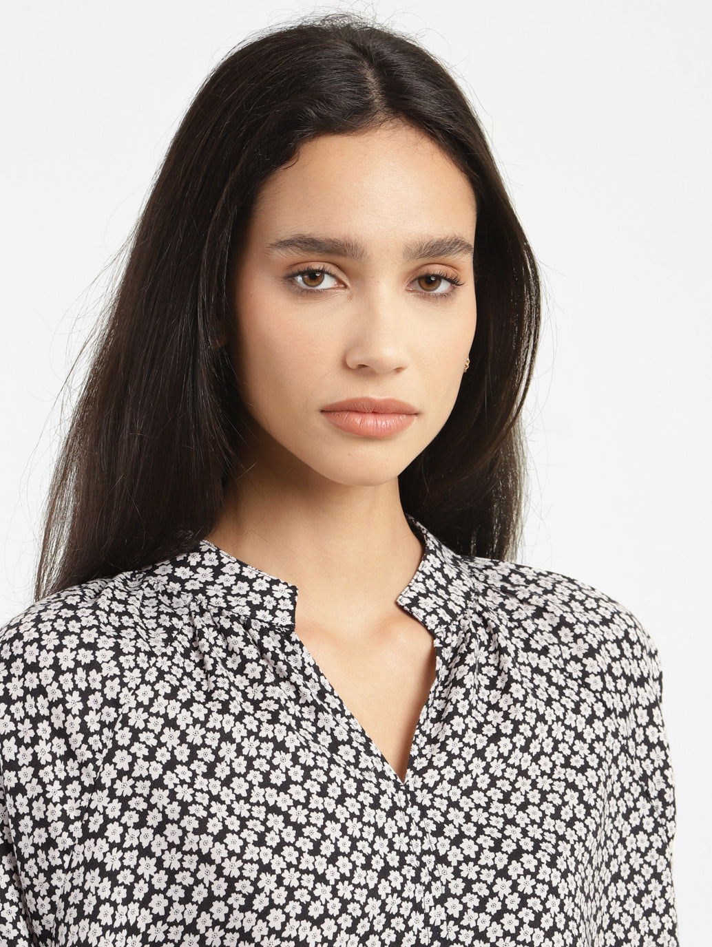 Women's Floral Band Neck Top - b2454fae-7ed8-49be-9372-ba14dd78fd5c View