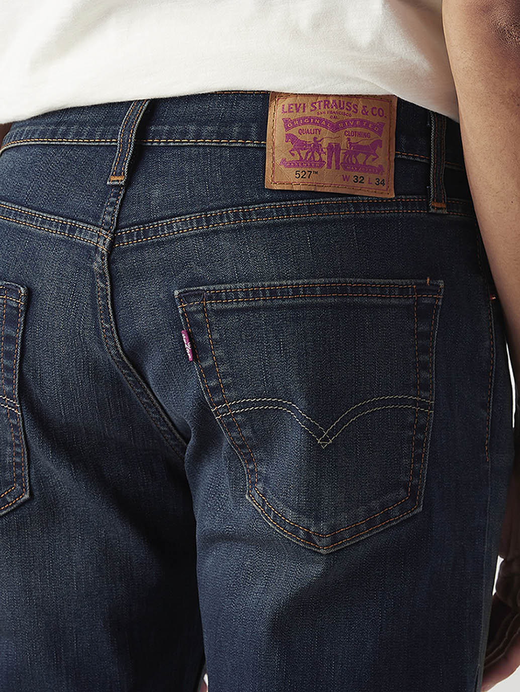 Men's Tinted 527 Navy Bootcut Mid Rise Jeans - Detail View