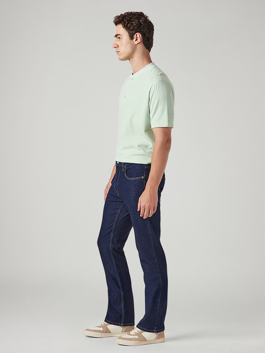 Mens 527 Mid Rise Bootcut Fit Cotton Stretch Blend Jeans - 17d8da09-d2ca-4726-befc-68226f36f06a View