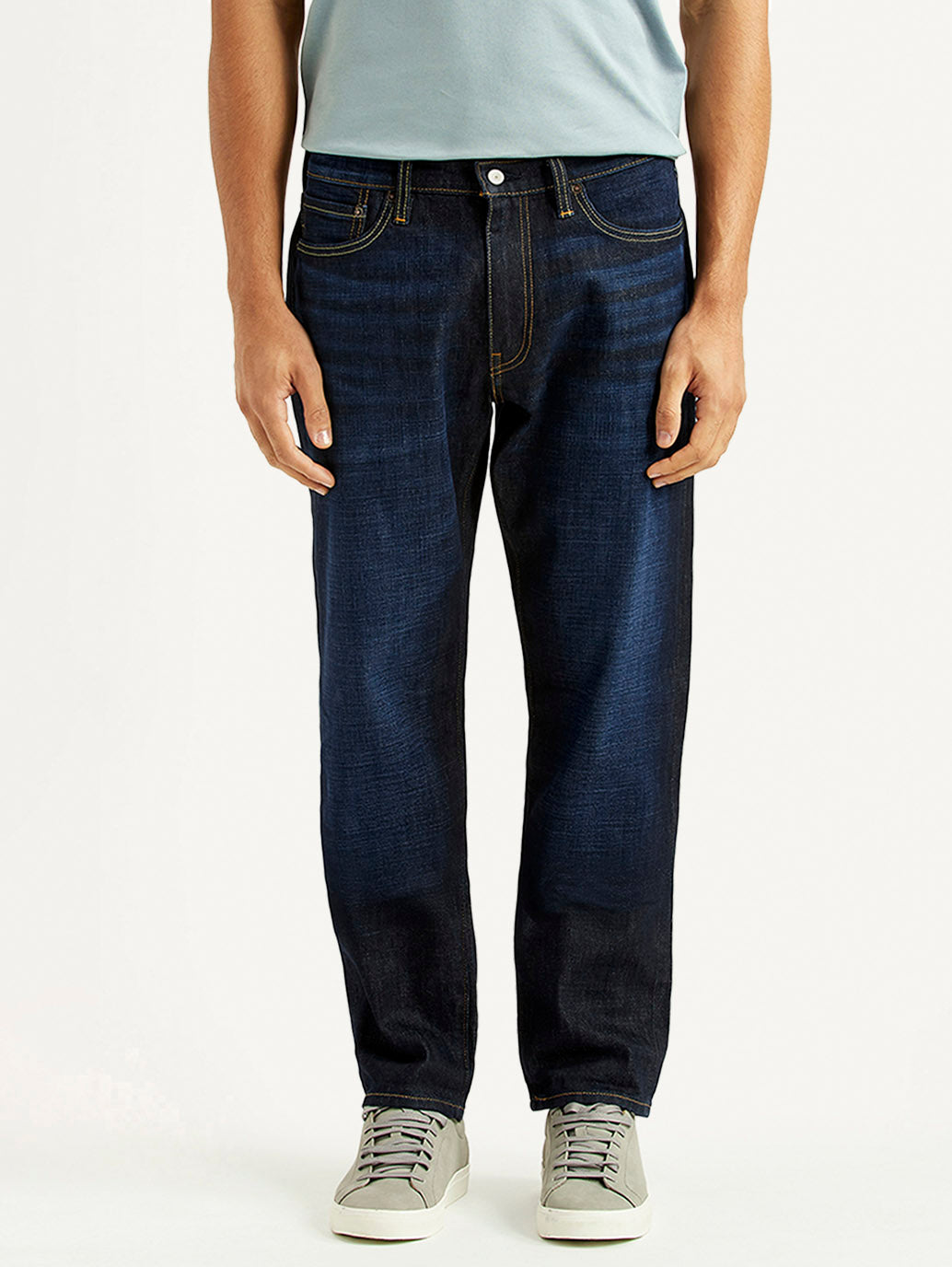 Men's 541 Navy Athletic Tapered Fit Mid Rise Selvedge Jeans - Front View