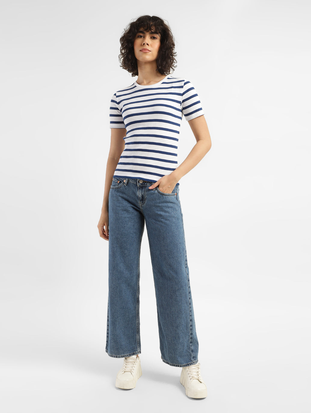 Women's Blue Loose Fit Low Rise Jeans - ModelFront View