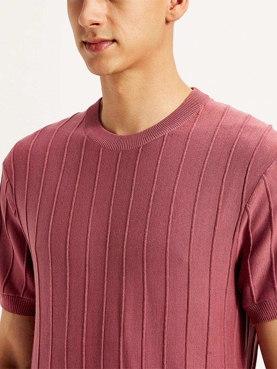 Men's Redloop Textured Slim Fit T-Shirt - Detail View