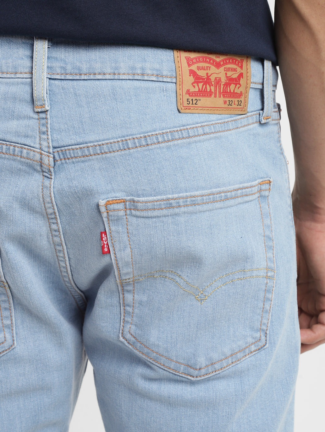 Men's 512 Blue Slim Tapered Fit Mid Rise Jeans - 2e10157e-e86a-401a-8261-6b07b662c6d2 View
