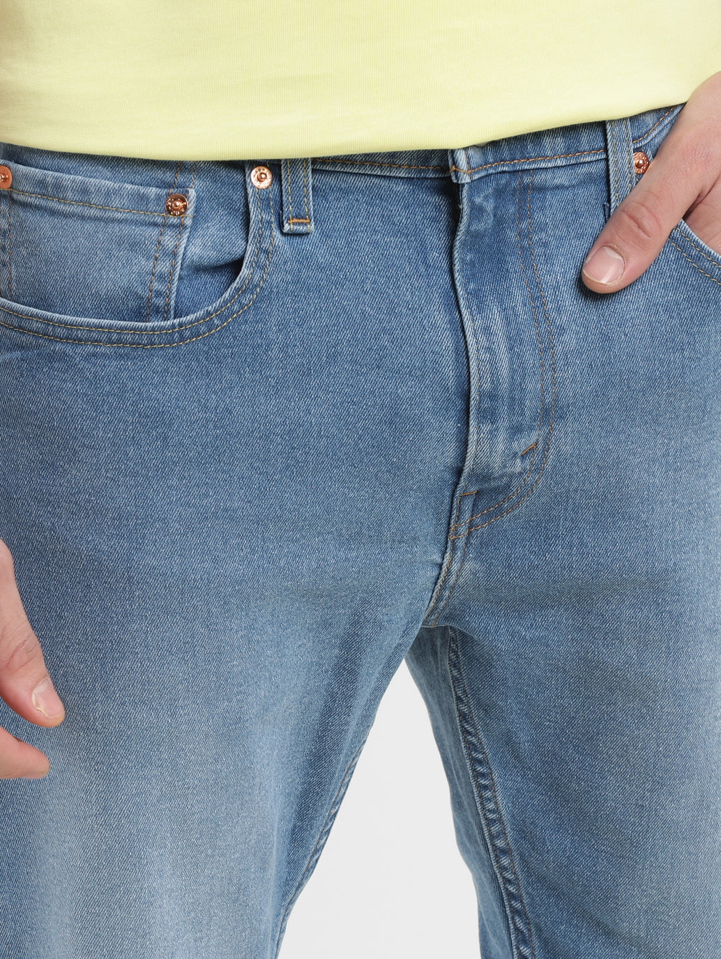 Men's 512 Blue Slim Tapered Fit Mid Rise Jeans - 1004d49a-8c0b-4e79-b923-0a77d2afd849 View