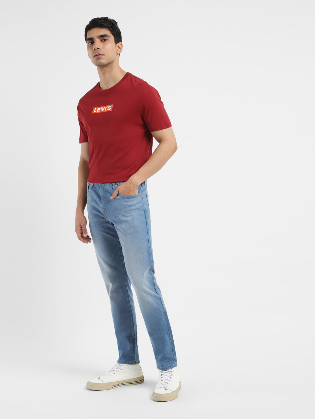 Men's 512 Blue Slim Tapered Fit Mid Rise Jeans - 04c19b68-fff9-45fc-b064-5fa7a0186d38 View