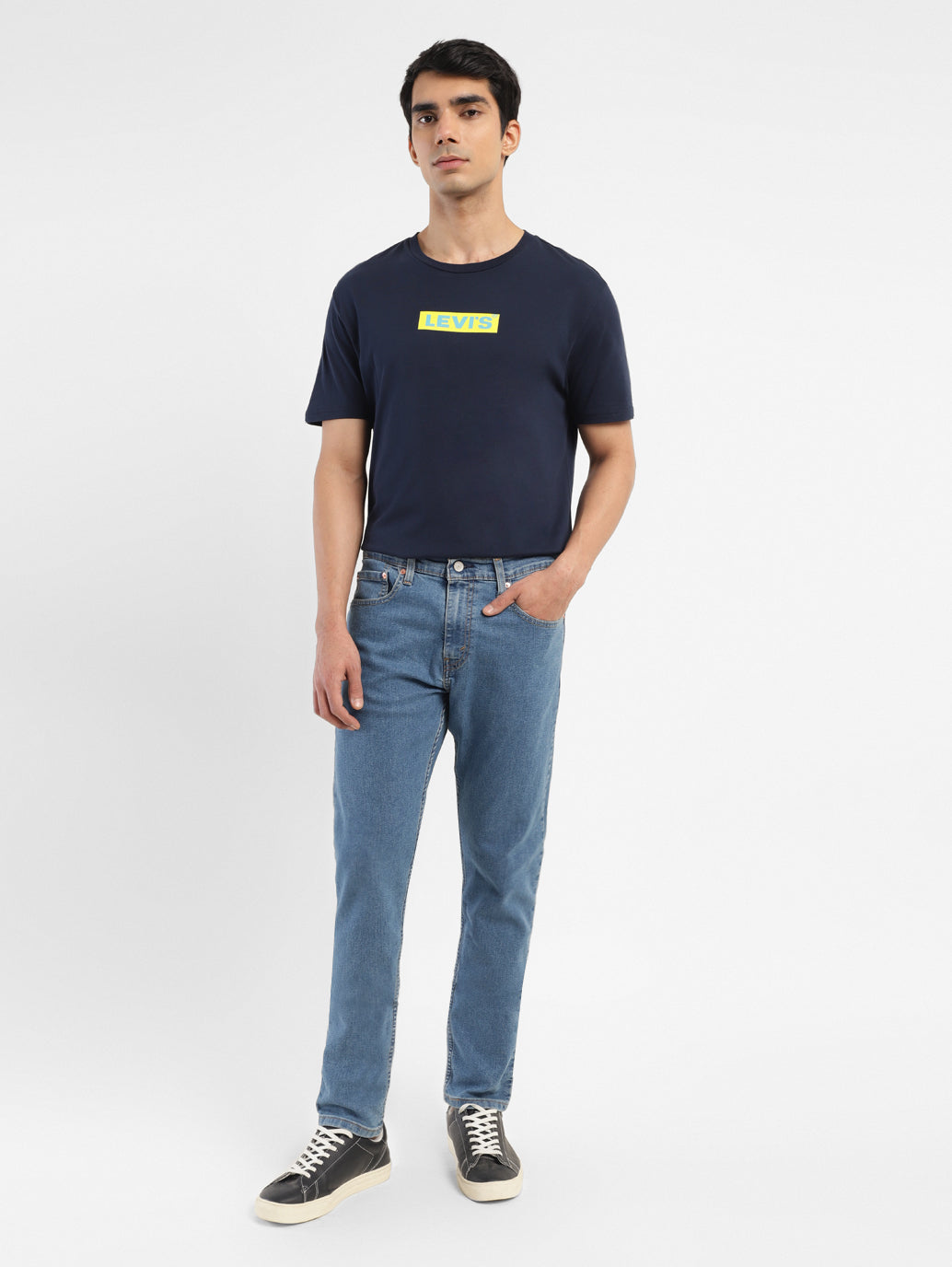 Men's 512 Blue Slim Tapered Fit Mid Rise Jeans - e07bb265-dcf1-49c8-90ba-a5c0eb45b076 View
