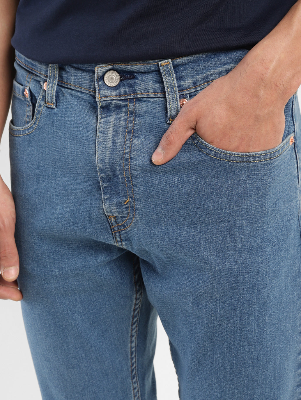Men's 512 Blue Slim Tapered Fit Mid Rise Jeans - FrontDetails View