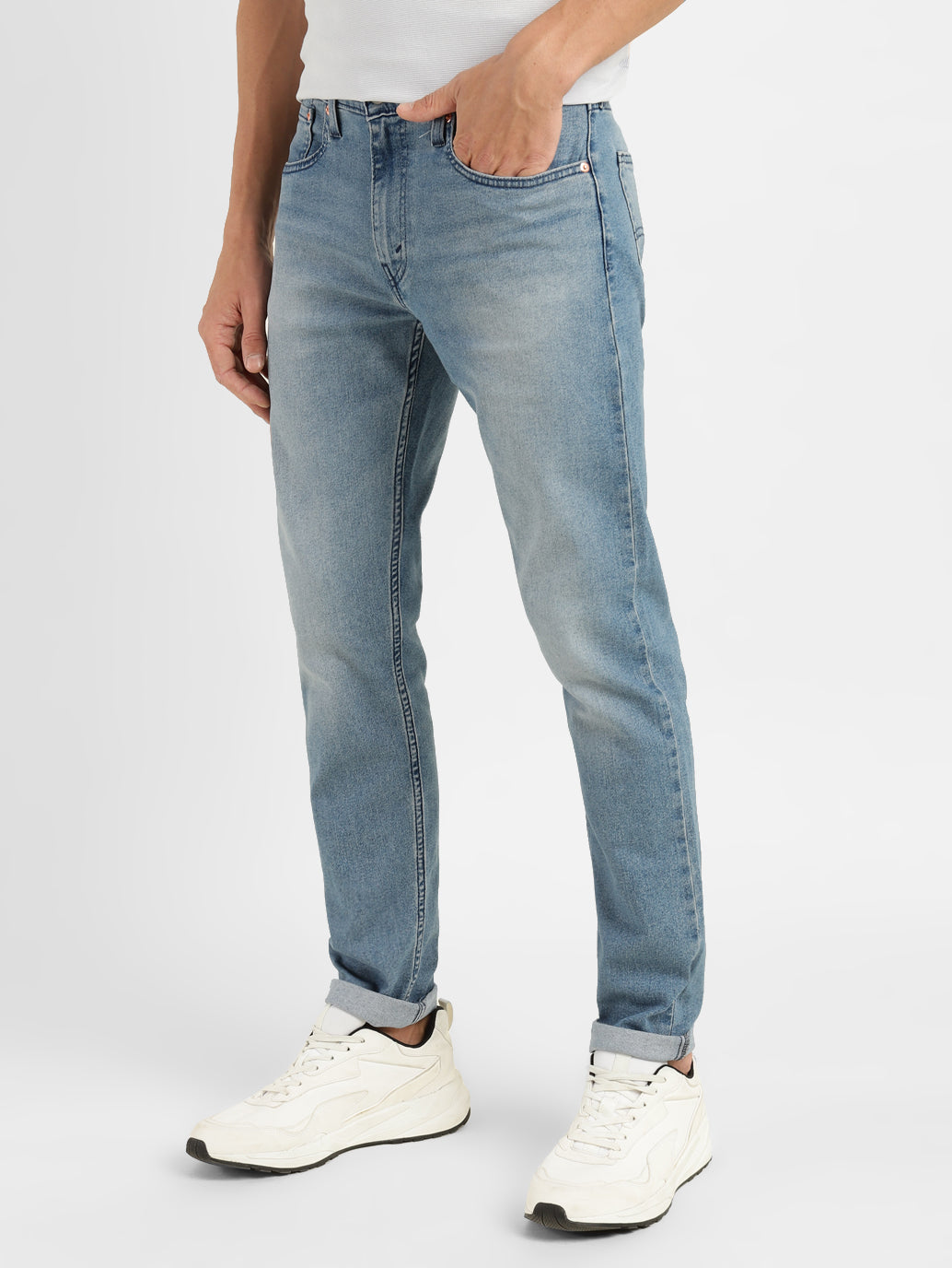 Men's 512 Blue Slim Tapered Fit Mid Rise Jeans - b689ca99-b91d-470a-824d-c98449edccd3 View